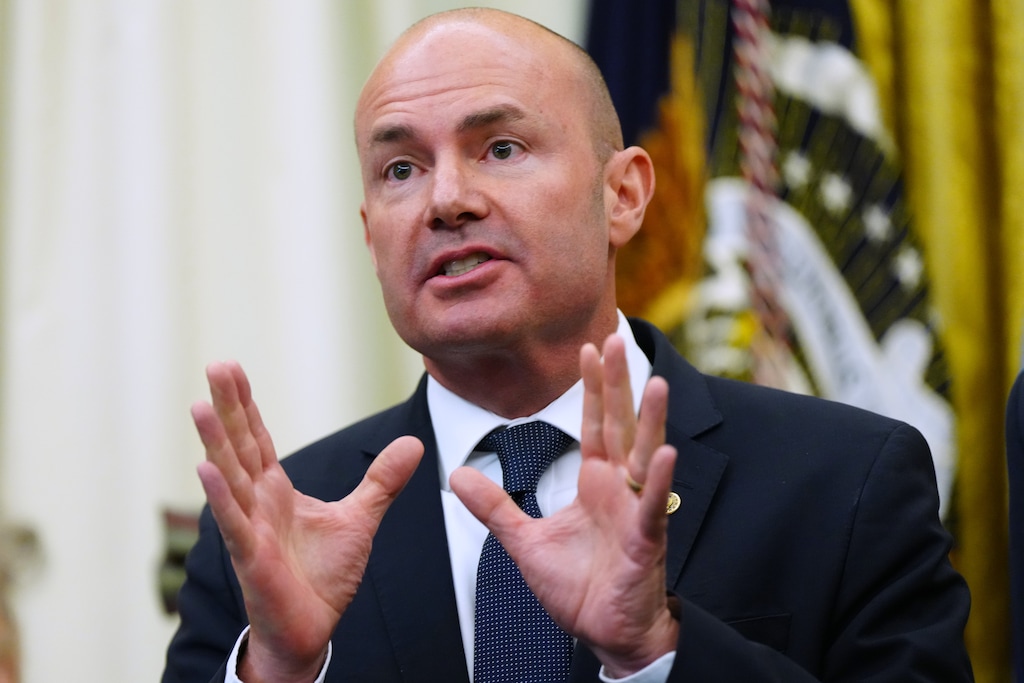 Sen. Mike Lee, R-Utah, is shown in the Oval Office of the White House, Monday, July 13, 2026, in Washington. (AP Photo/Julia Demaree Nikhinson)