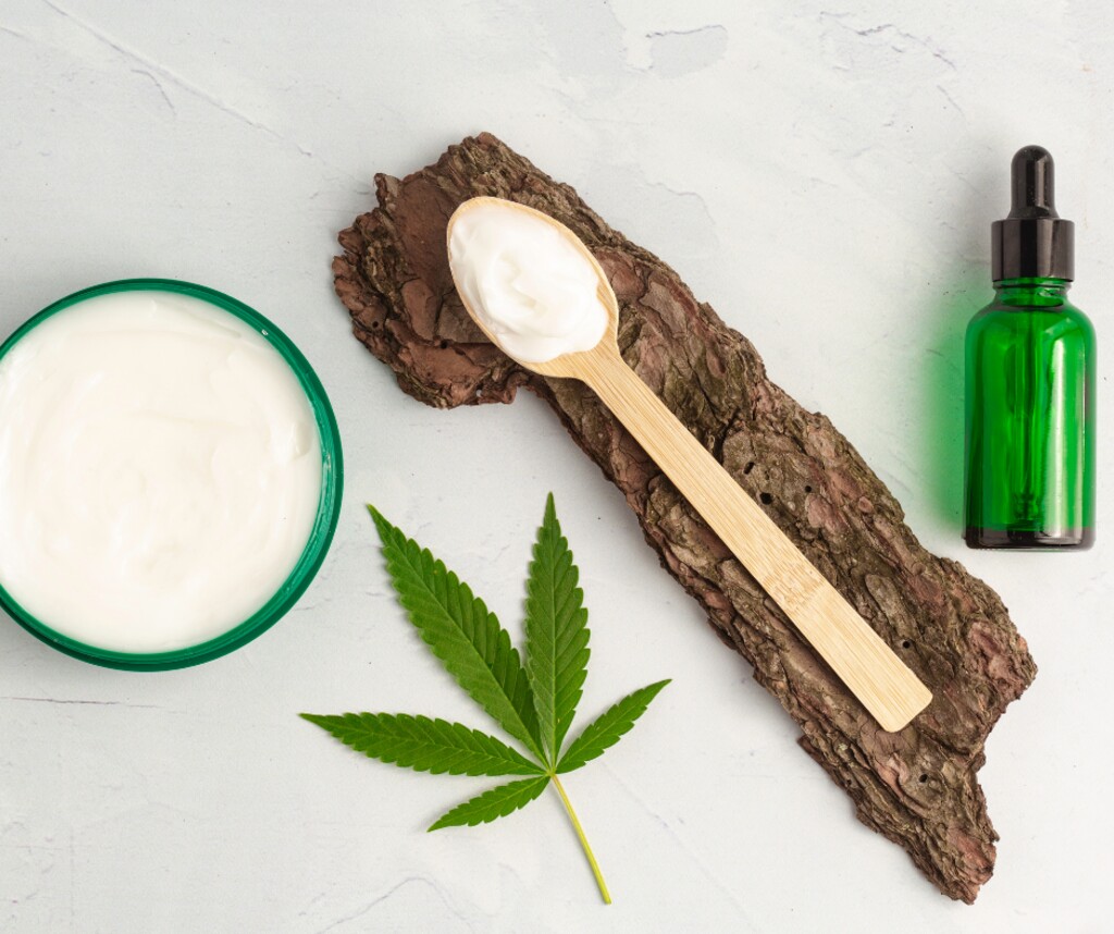 (Canva Pro) | 20 Best CBD Creams of 2022.