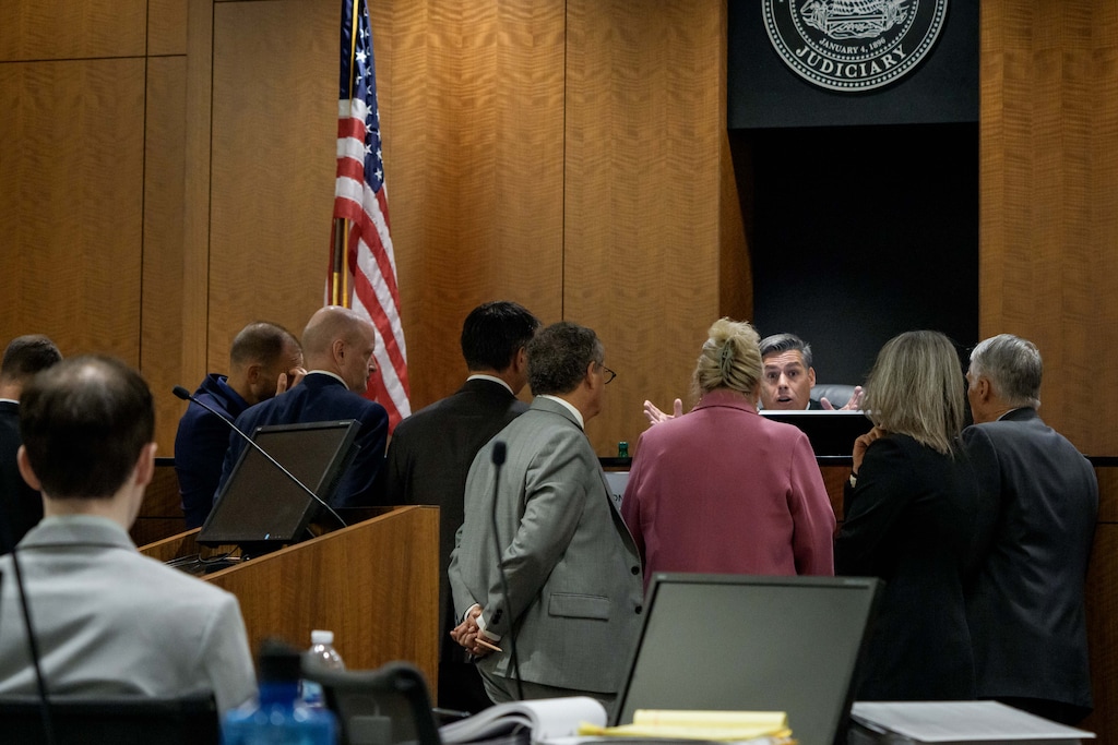 (Spenser Heaps | Pool) Tyler Robinson, left, who is accused in the fatal shooting of Charlie Kirk, sits while Judge Tony Graf conferences with attorneys during a preliminary hearing at the Fourth District Courthouse in Provo, Thursday, July 9, 2026.