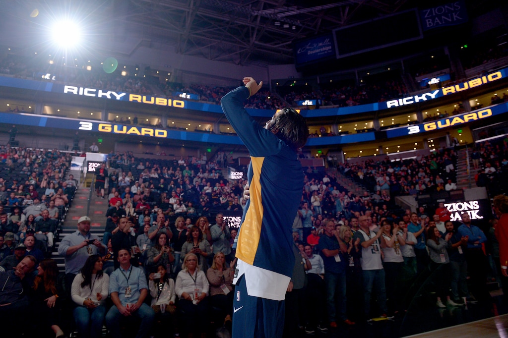 (Leah Hogsten  |  The Salt Lake Tribune)  Utah Jazz guard Ricky Rubio (3) takes the floor and thanks the crowd prior to the game. The Utah Jazz defeated the Phoenix Suns 112-101 during preseason NBA basketball at Vivint Smart Home Arena in Salt Lake City, October 6, 2017.