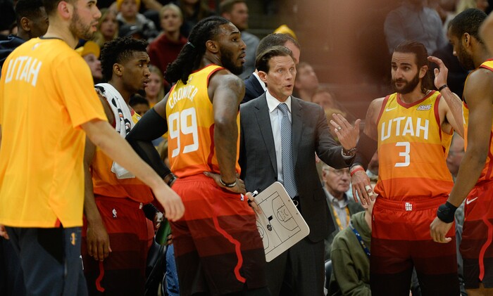(Francisco Kjolseth  |  The Salt Lake Tribune)  Jazz head coach Quin Snyder pull in his team during a time out agains the Sacramento Kings in the NBA game at Vivint Smart Home Arena Wed., Nov. 21, 2018, in Salt Lake City.