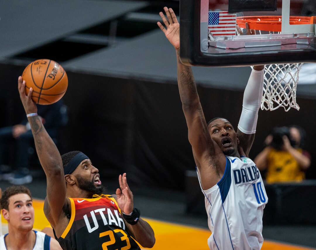 (Rick Egan | The Salt Lake Tribune) Utah Jazz forward Royce O'Neale (23) goes up for a shot as Dallas Mavericks forward Dorian Finney-Smith (10) defends, in NBA action between the Utah Jazz and the Dallas Mavericks at Vivint Arena, on Friday, Jan. 29, 2021.