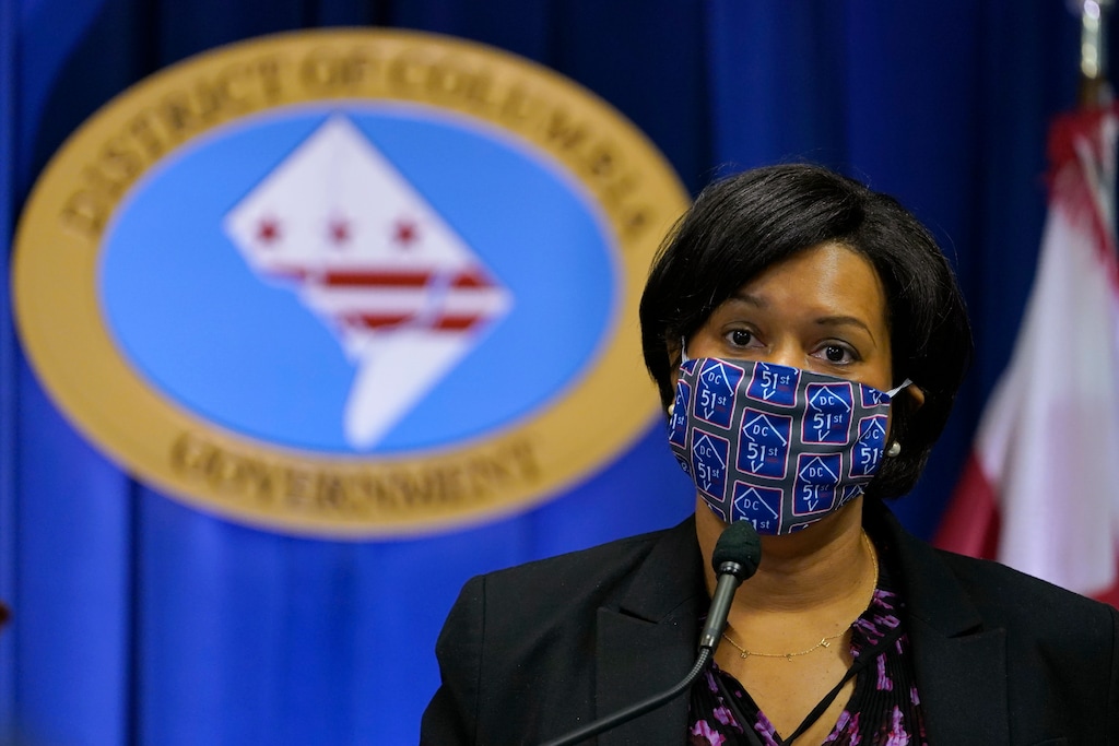 (AP Photo/Susan Walsh)

District of Columbia Mayor Muriel Bowser speaks during a news conference in Washington, Wednesday, Nov. 4, 2020.