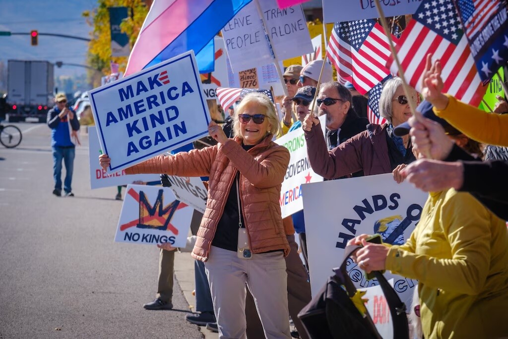 (David Jackson | Park Record) People line Main Street in Heber City for a "No Kings" Protest Saturday, Oct. 18, 2025.