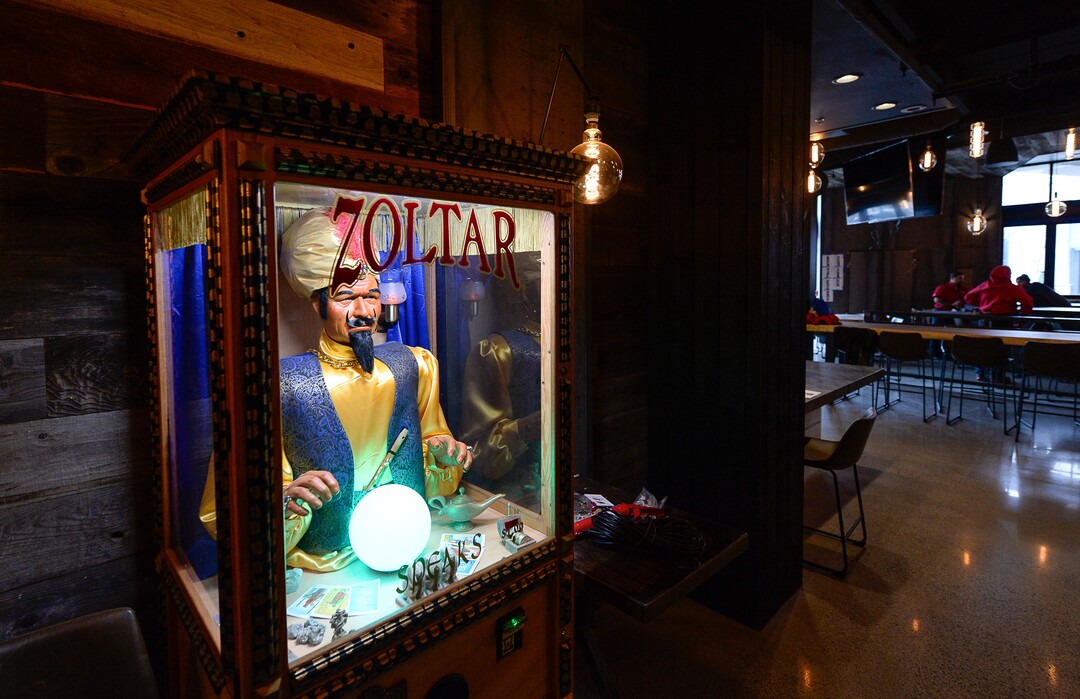 (Francisco Kjolseth  |  The Salt Lake Tribune)  The new food hall at The Gateway features unique decor.