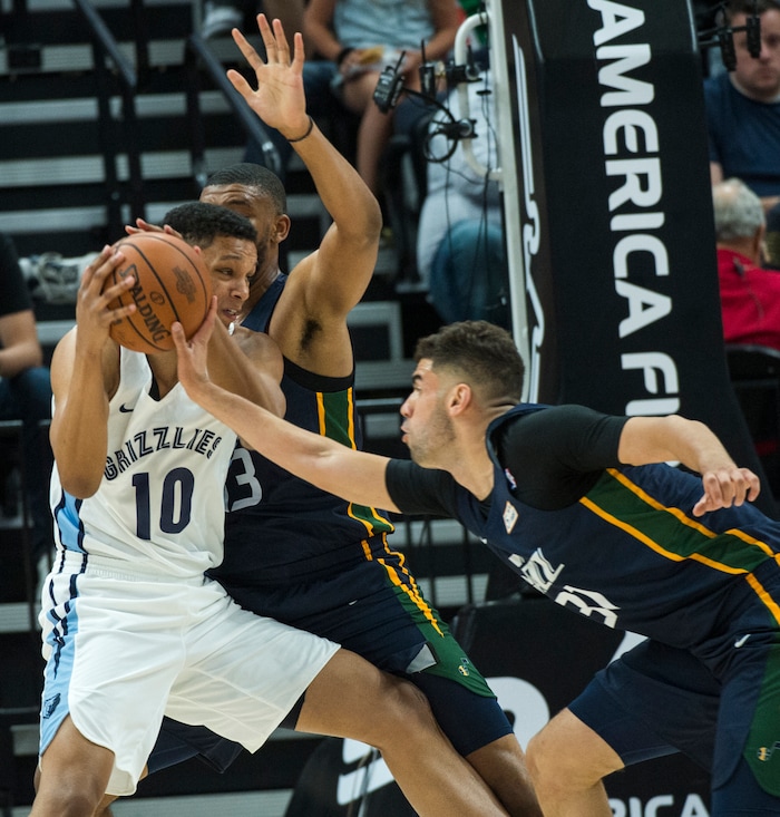 (Rick Egan  |  The Salt Lake Tribune)      Utah Jazz forward Georges Niang (31) guards Memphis Grizzlies forward Ivan Rabb (10), in Utah Jazz summer league action between Utah Jazz and Memphis Grizzlies in Salt Lake City, Tuesday, July 3, 2018.