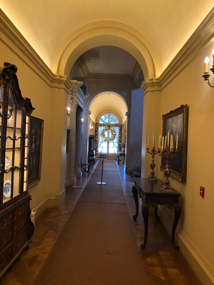 (Scott D. Pierce | The Salt Lake Tribune) A hallway at Filoli.
