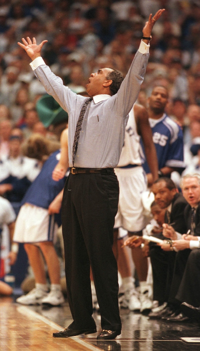 (Steve Griffin  |  Tribune file photo)  Kentucky coach Tubby Smith in at the 1998 NCAA championship in San Antonio, Texas.