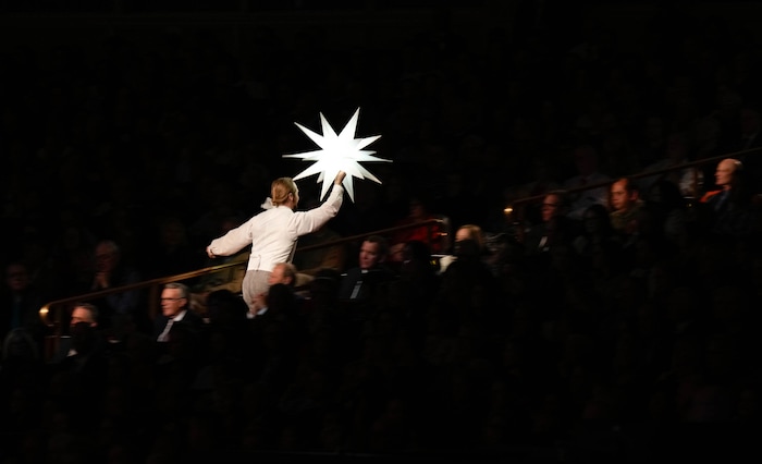(Francisco Kjolseth | The Salt Lake Tribune) The Tabernacle Choir at Temple Square holds its annual Christmas Concert with special guests Stephanie J. Block and Sebastian Arcelus on Thursday, Dec. 11, 2025,