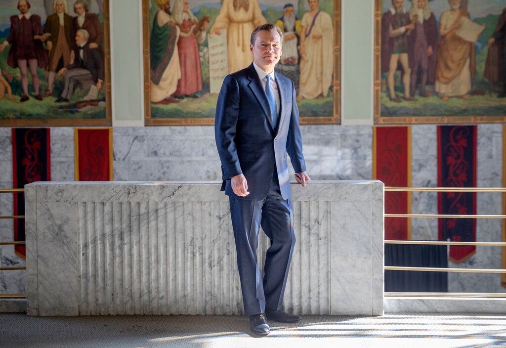 (Kim Raff for The New York Times) Peter Huntsman poses at the University of Utah on Monday, Nov. 4, 2019,, after announcing his family’s donation to create a mental health institute at the university.