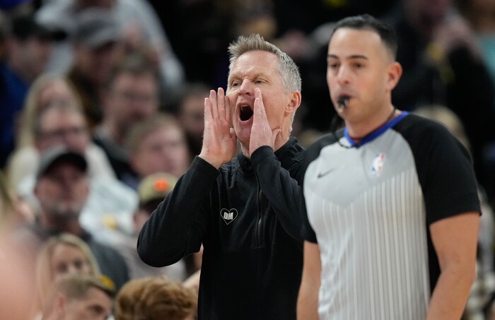 (Francisco Kjolseth  |  The Salt Lake Tribune) Golden State Warriors coach Steve Kerr yells out to his players during an NBA basketball game Thursday, Feb. 15, 2024, in Salt Lake City.