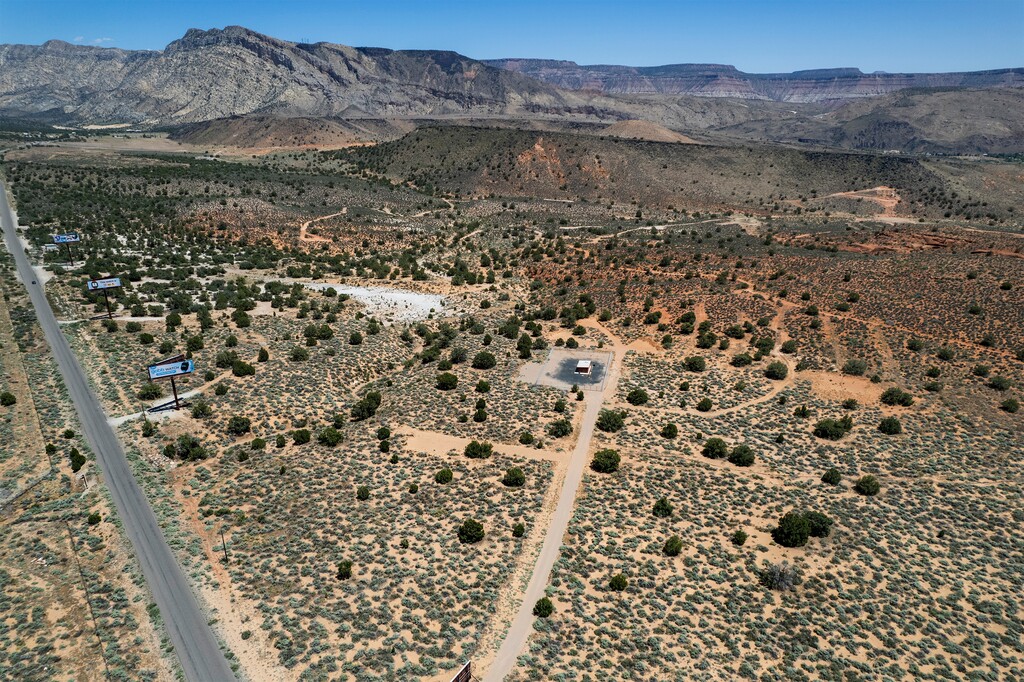 (Rick Egan | The Salt Lake Tribune) Land between Interstate 15 and the town of Toquerville, is the site of the future Toquer Reservoir and park, Thursday, May 12, 2022.
