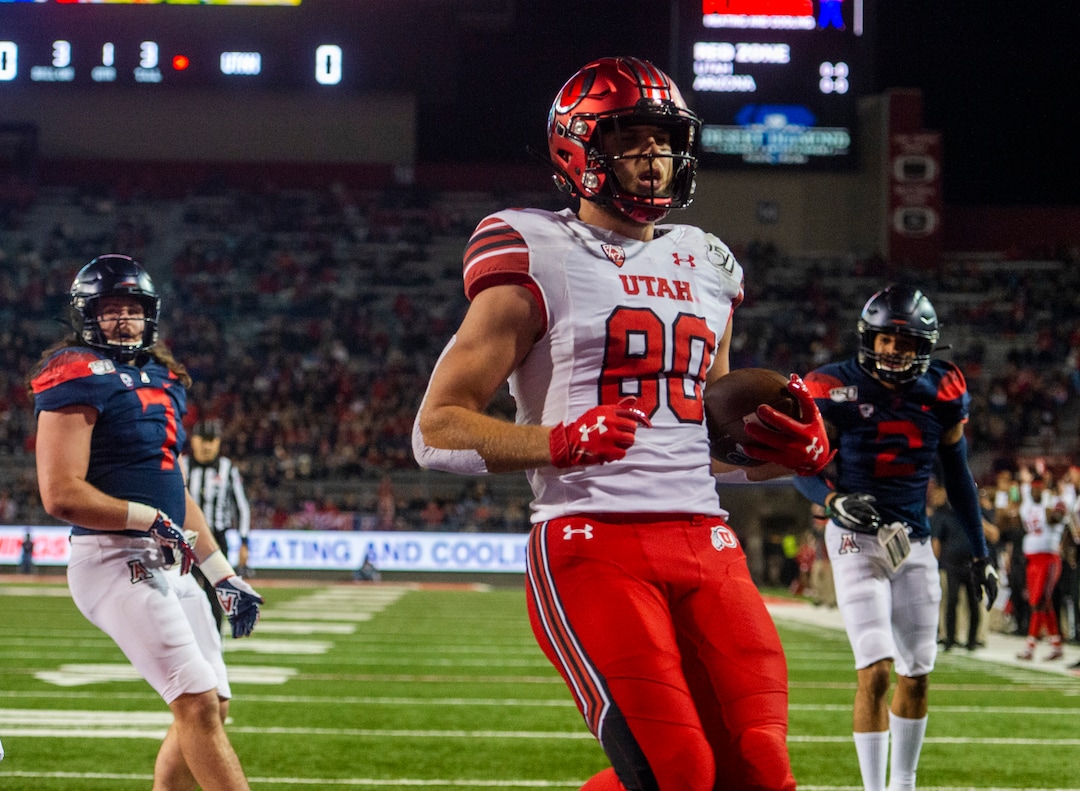 (Rick Egan  |  The Salt Lake Tribune)     Utah tight end Brant Kuithe (80) scores a touchdown for the Utes, in PAC-12 action between the Utah Utes and the Arizona Wildcats in Tucson, Saturday, Nov. 23, 2019.