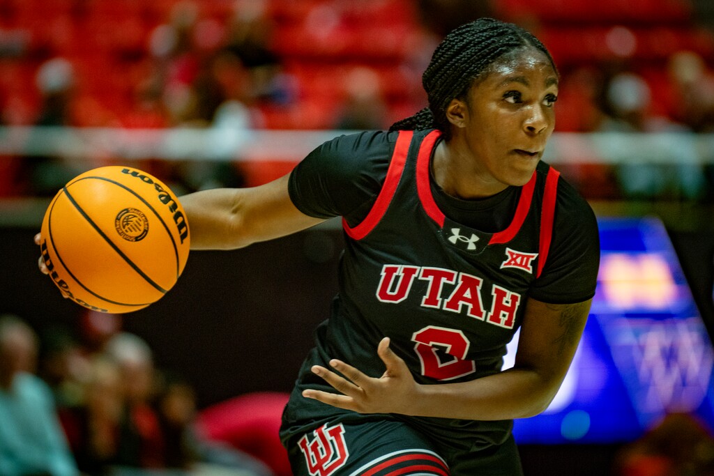 (Rick Egan | The Salt Lake Tribune) Utah Utes guard LA Sneed (2) plays at the Huntsman Center on Nov. 15, 2025.

