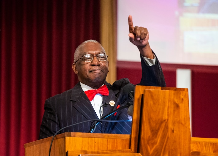 (Rick Egan  |  The Salt Lake Tribune)   Rev. France Davis preaches a sermon at Calvary Baptist Church, Sunday, Dec. 22, 2019.