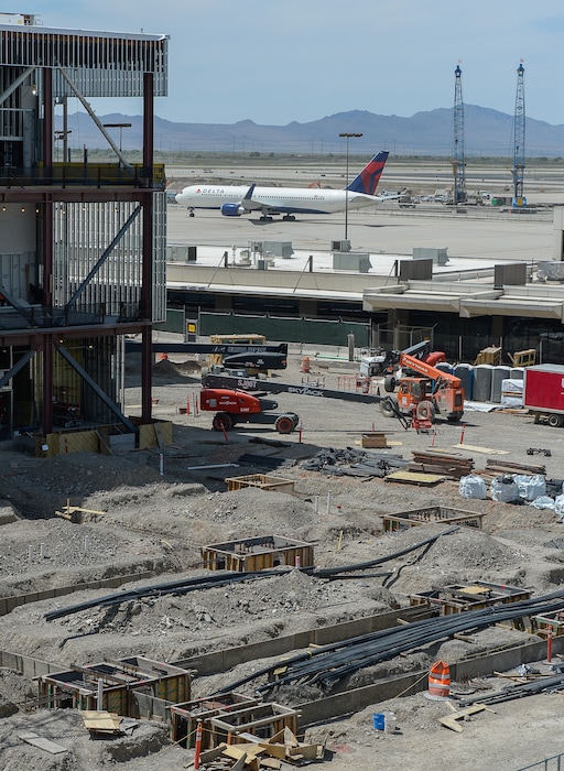 (Francisco Kjolseth  |  The Salt Lake Tribune)  ICE and homeland security agents are said to have been involved in an "enforcement action" at Salt Lake City International Airport as construction continues on Thursday, June 7, 2018.