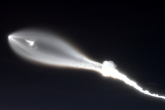 The contrail from a SpaceX Falcon 9 rocket is seen in the sky Friday, Dec. 22 2017, in Apple Valley, Calif. The launch was more than 200 miles from Apple Valley yet was still brilliantly visible. The Falcon 9 booster lifted off from coastal Vandenberg Air Force Base, carrying the latest batch of satellites for Iridium Communications. (James Quigg/The Daily Press via AP)