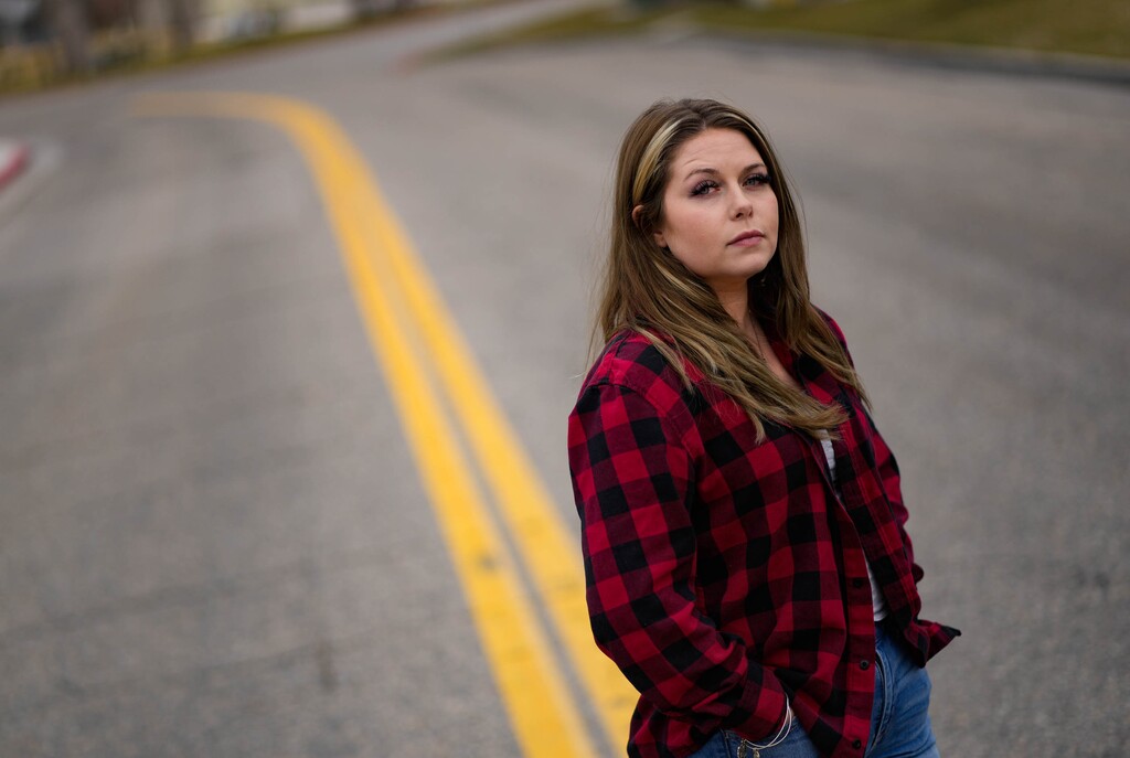 (Francisco Kjolseth | The Salt Lake Tribune) Ivey O'Neill is pictured in Murray on Tuesday, March 21, 2023. O’neill was facing an eviction and the apartment forced her to pay a hefty $1,000 legal fee in order for her to get her Emergency Rental Assistance check.