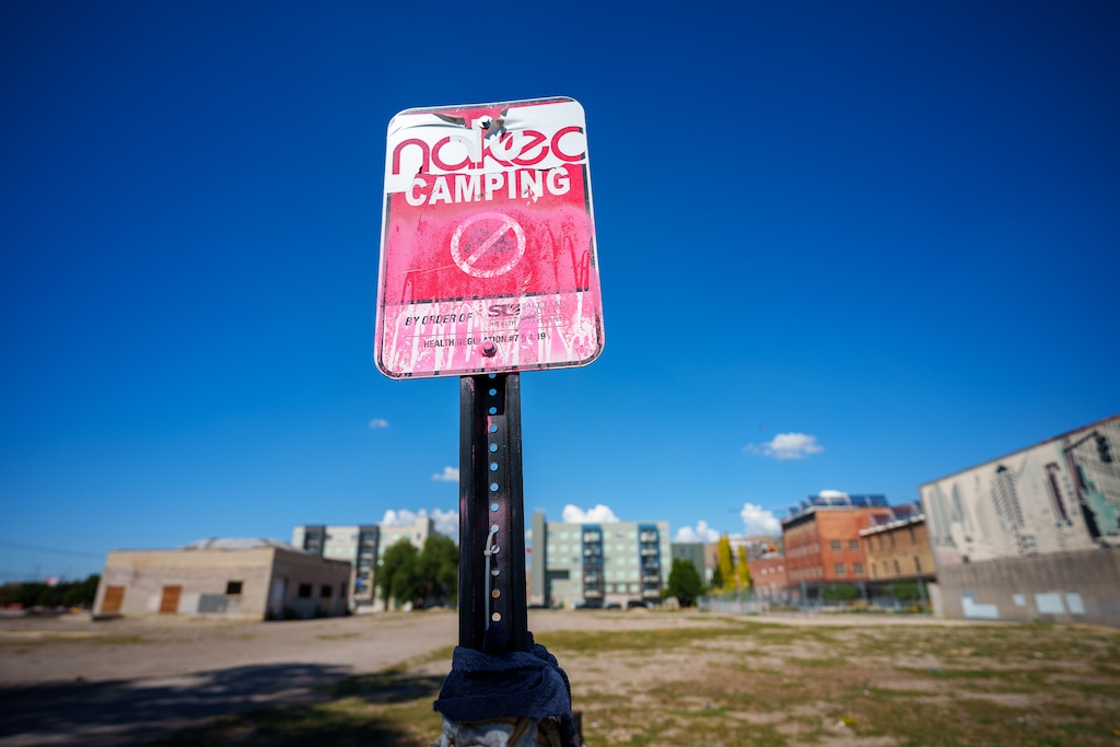 (Trent Nelson  |  The Salt Lake Tribune) A "no camping" sign at the site of a future legal homeless camp in Salt Lake City on Thursday, Sept. 14, 2023.