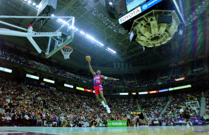 (Steve Griffin  | Tribune File Photo)  The 1993 All Star Slam Dunk Contest, in the Delta Center in Salt Lake City, Saturday, Feb. 20, 1993.
