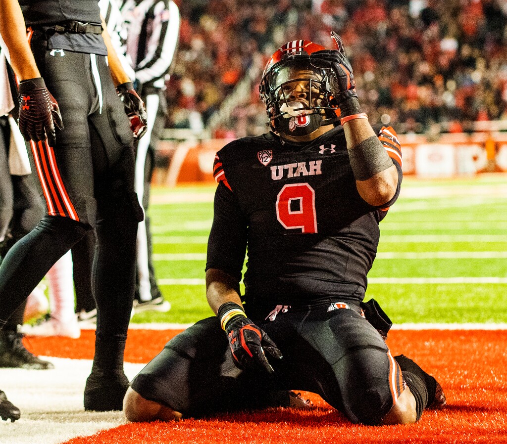 (Rick Egan | The Salt Lake Tribune) Utah Utes running back Tavion Thomas (9) celebrates his touchdown, in PAC-12 football action between the Utah Utes and the Stanford Cardinalat Rice-Eccles Stadium, on Saturday, Nov. 12, 2022.
