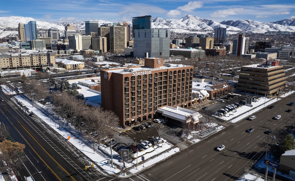 (Francisco Kjolseth | The Salt Lake Tribune) The Sheraton in downtown Salt Lake City is pictured on Feb. 19, 2026. The hotel is closing April 30 after the land it sits on was purchased by Western Governors University for its new headquarters.