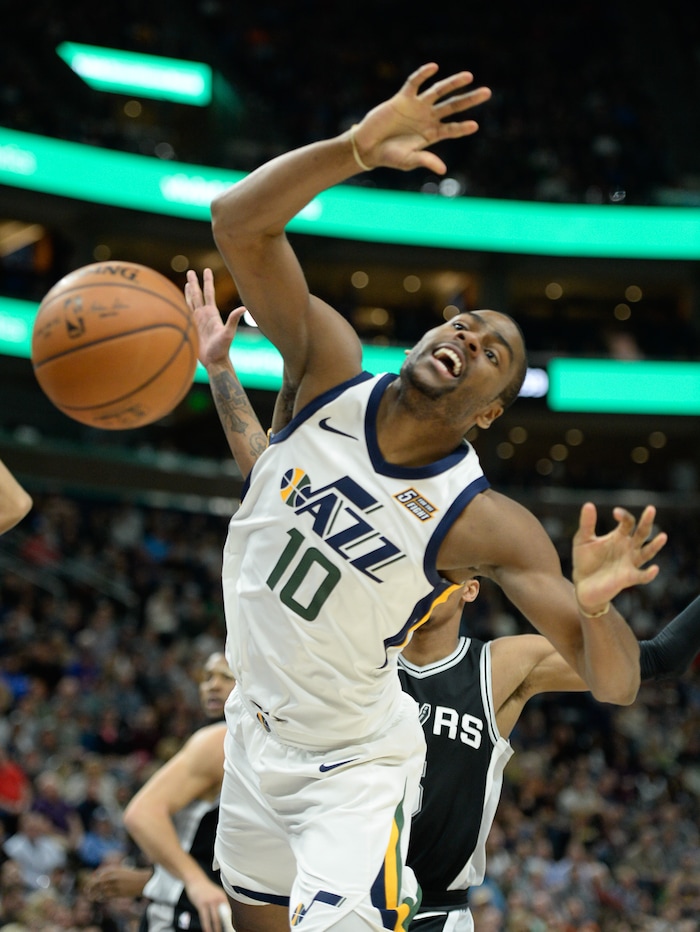 (Francisco Kjolseth  |  The Salt Lake Tribune)  Utah Jazz guard Alec Burks (10) loses control of the ball against the Spurs during the first quarter of an NBA basketball game in Salt Lake City, Thursday, Dec. 21, 2017.