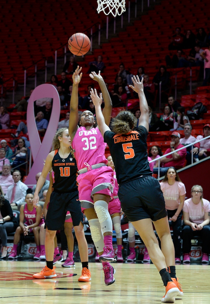Scott Sommerdorf | The Salt Lake TribuneUtah Utes forward Tanaeya Boclair (32) shoots during second half play. Oregon State defeated Utah 69-58, Friday, January 26, 2018.