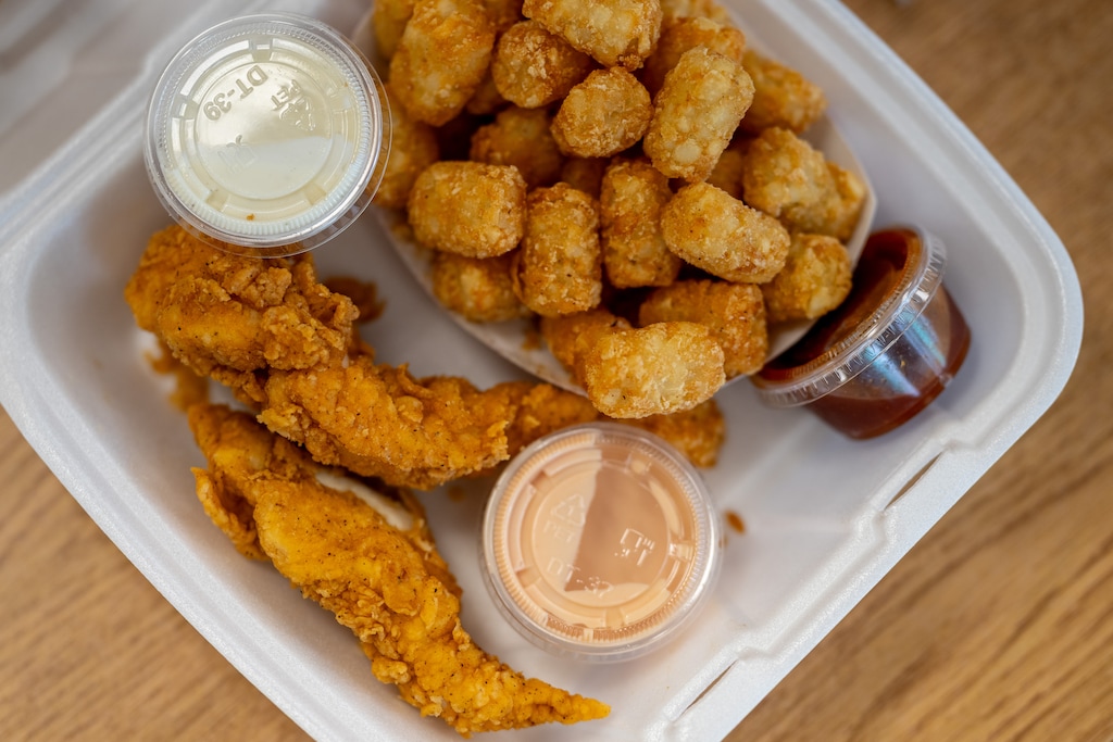 (Trent Nelson  |  The Salt Lake Tribune) The Sky Canyon Special, two chicken strips and tots at Summit Creek Sinclair & Grill in Smithfield on Tuesday, May 5, 2026.