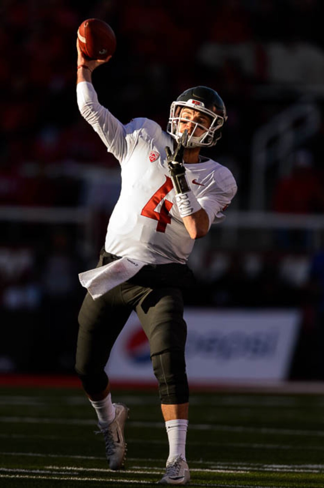 (Trent Nelson | The Salt Lake Tribune)  Washington State Cougars quarterback Luke Falk (4) passes the ball as the University of Utah hosts Washington State, NCAA football in Salt Lake City, Saturday November 11, 2017.