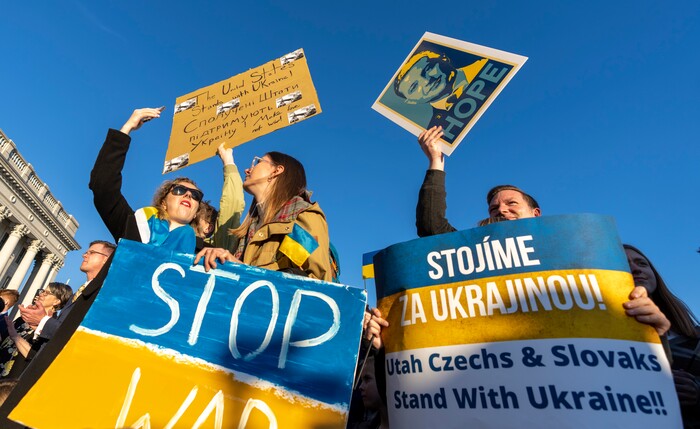 (Rick Egan | The Salt Lake Tribune) More than 1000 protesters gather at the Capitol for a rally in support of Ukraine, on Monday, Feb. 28, 2022.