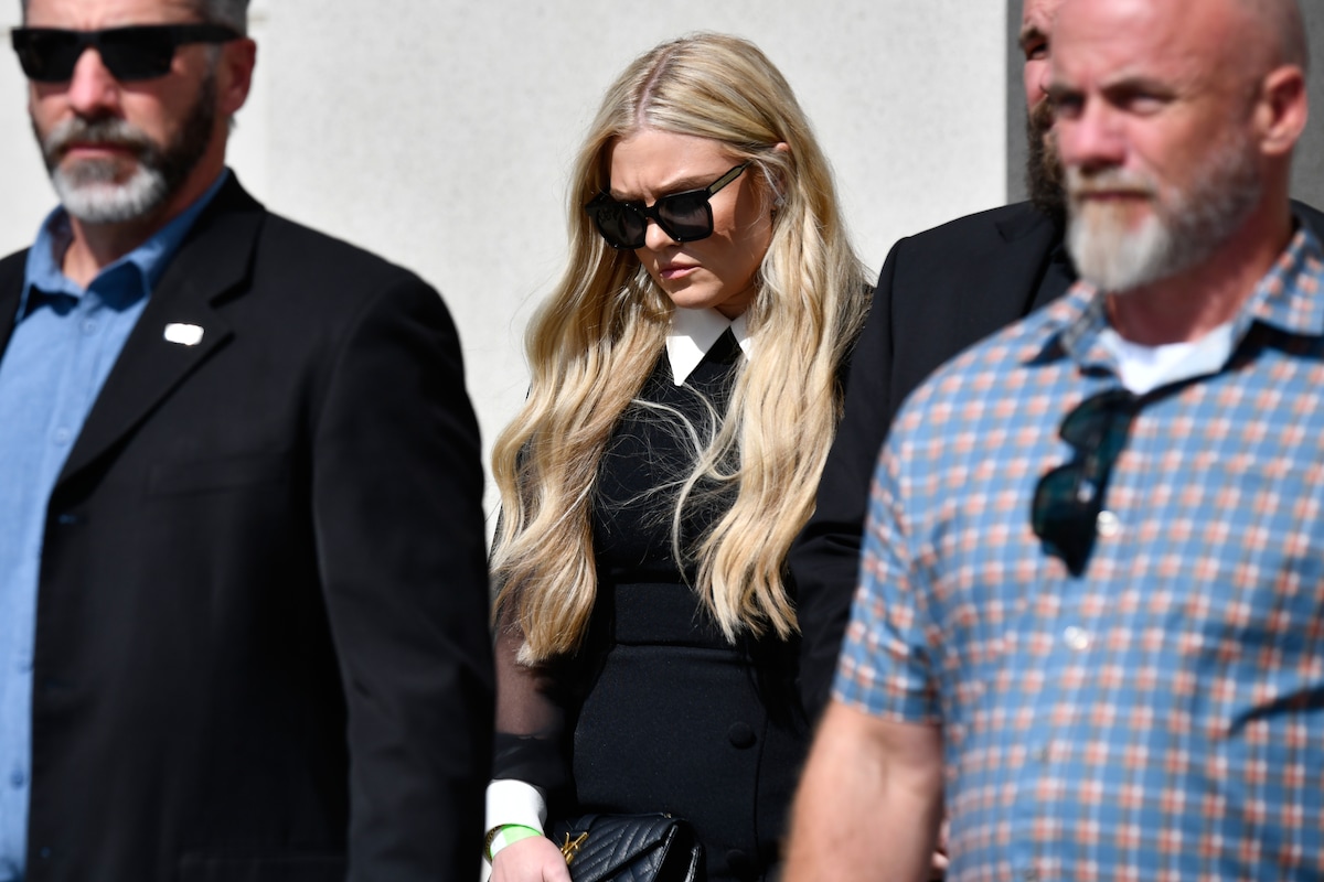 Charlie Kirks family leaves courtroom before testimony about shooting video and the sound of the fatal shot  The Salt Lake Tribune