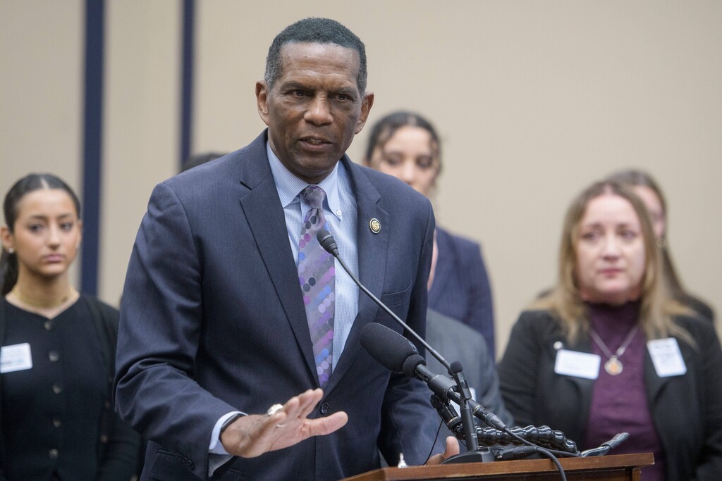 (Rod Lamkey, Jr. | AP) Rep. Burgess Owens, R-Utah, left, speaks during a news conference announcing the introduction of "Alyssa's Act," on Capitol Hill, Tuesday, Feb., 10, 2026, in Washington.