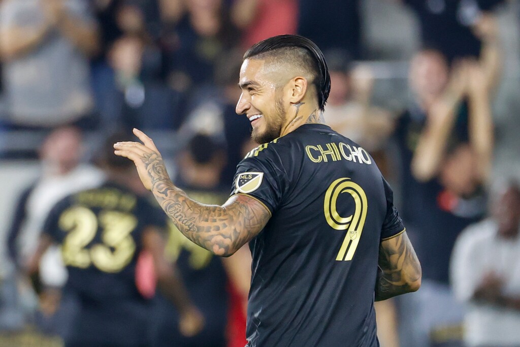 (Ringo H.W. Chiu | AP) Los Angeles FC forward Cristian Arango (9) celebrates their goal against the LA Galaxy during the second half of an MLS playoff soccer match on Thursday, Oct. 20, 2022, in Los Angeles. Los Angeles FC won 3-2.