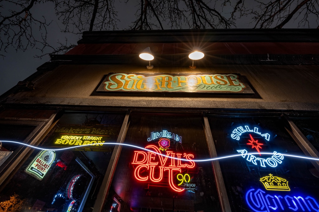 (Francisco Kjolseth | The Salt Lake Tribune) SugarHouse Pub, pictured on Monday, Dec. 16, 2024, remains closed after Utah suspends alcohol sales recently. The Sugar House bar was the target of a law enforcement raid that found evidence of underage drinking on the premises.
