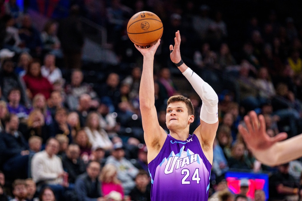 (Trent Nelson  |  The Salt Lake Tribune) Utah Jazz center Walker Kessler (24) shoots a three as the Utah Jazz host the Washington Wizards, NBA basketball in Salt Lake City on Wednesday, March 19, 2025.