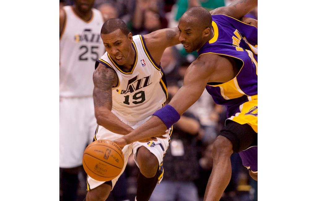 (Trent Nelson | The Salt Lake Tribune) Utah Jazz guard Raja Bell chases down a loose ball against Los Angeles Lakers' Kobe Bryant in 2012.