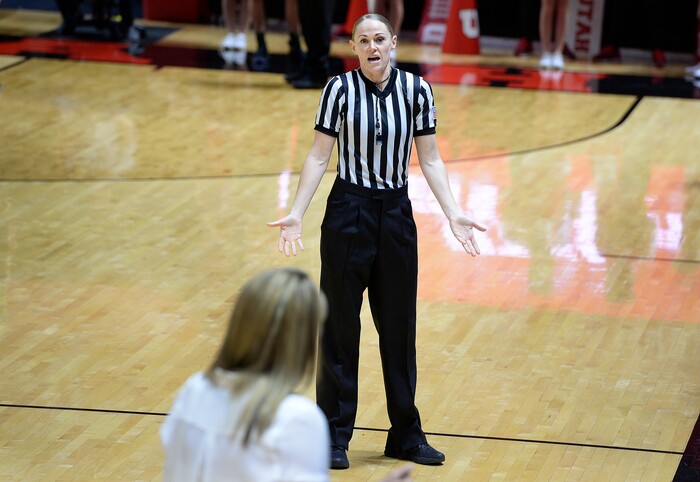 Scott Sommerdorf | The Salt Lake TribuneUtah Utes head coach Lynne Roberts gets a response to why no foul was called during a second half play. Oregon defeated Utah 84-68, Sunday, January 28, 2018.