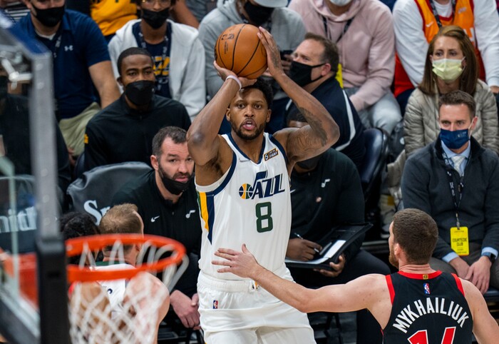 (Rick Egan | The Salt Lake Tribune) Utah forward Rudy Gay (8) shoots a 3-pointer for the Jazz, in NBA action between Utah Jazz and Toronto Raptors, at Vivint Arena, in Salt Lake City, on  Thursday, Nov. 18, 2021.
