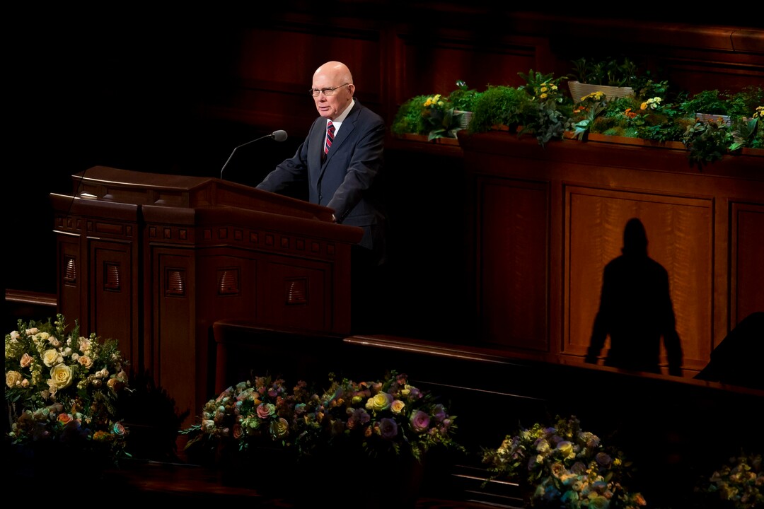 (Jeremy Harmon  |  The Salt Lake Tribune) President Dallin H. Oaks speaks during the Sunday morning session of General Conference on April 1, 2018.