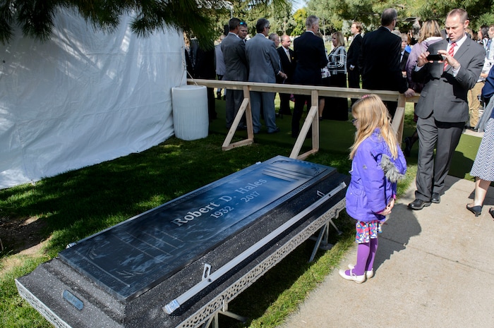(Steve Griffin  |  The Salt Lake Tribune)  People gather around the casket following graveside services for Elder Robert D Hales at the Bountiful City Cemetery in Bountiful Friday October 6, 2017.