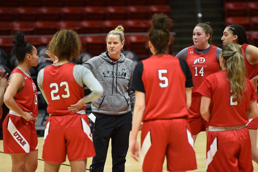 (Francisco Kjolseth  |  The Salt Lake Tribune)  Utah women's basketball head coach Lynne Roberts talks to her team during practice at the Jon Huntsman Center on Wed. Jan. 2, 2019, as they prepare for their next game on Friday. The team is having one of the best starts in program history at 12-0.