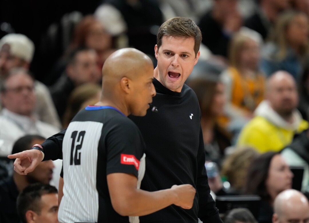 (Francisco Kjolseth  |  The Salt Lake Tribune) Utah Jazz coach Will Hardy argues with referee CJ Washington (12) during the game against the Cleveland Cavaliers at the Delta Center in Salt Lake City on Tuesday, April 2, 2024.