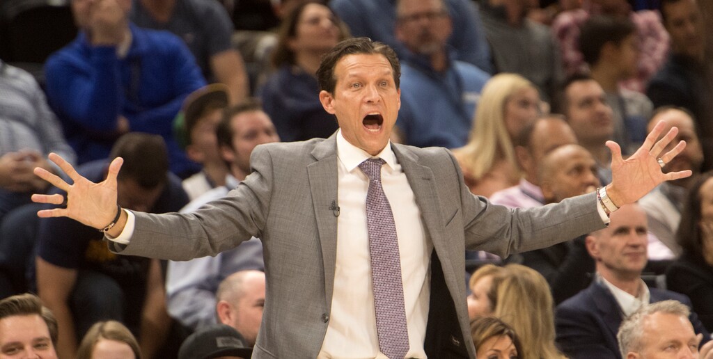 (Rick Egan  |  The Salt Lake Tribune)  Utah Jazz head coach Quin Snyder shots directions to his team, in NBA action, Utah Jazz vs Houston Rockets in Salt Lake City, Thursday, December 7, 2017.