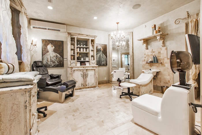 (Courtesy of Concierge Auctions) This 23,035-square-foot house in Holladay will go on the auction block Nov. 2, 2017.