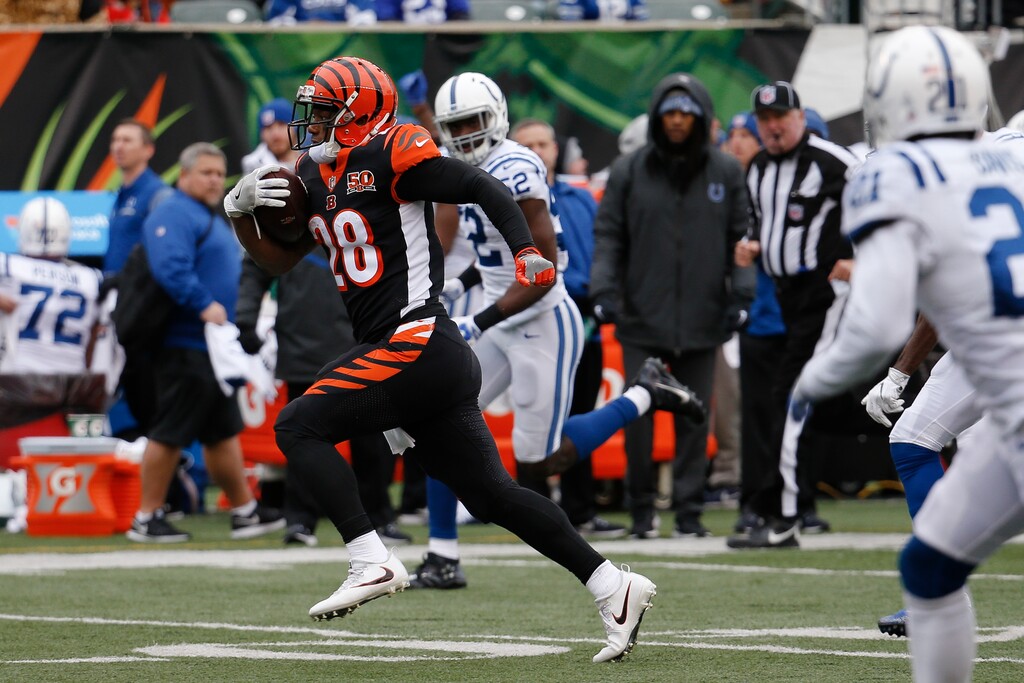 Cincinnati Bengals running back Joe Mixon (28) runs the ball in the first half of an NFL football game against the Indianapolis Colts, Sunday, Oct. 29, 2017, in Cincinnati. (AP Photo/Frank Victores)