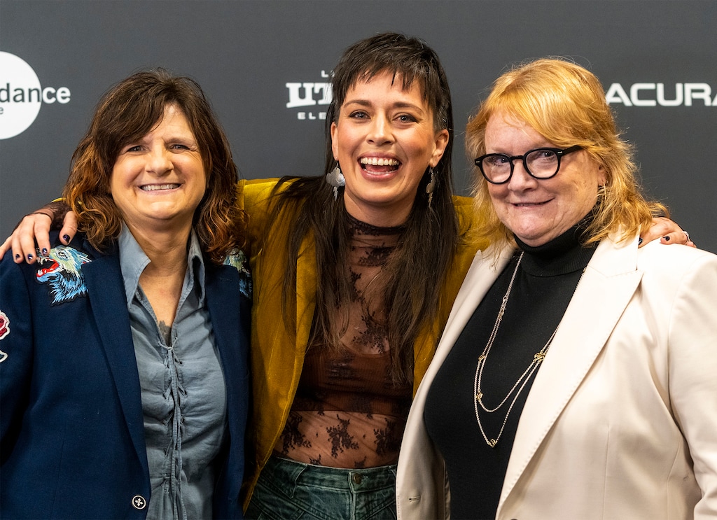(Rick Egan | The Salt Lake Tribune) Director Alexandria Bombach, center, poses with the members of Indigo Girls — Amy Ray, left, and Emily Saliers — on the red carpet at Park City's The Ray Theatre, before the premiere of the documentary about the folk-rock duo "It's Only Life After All," which Bombach directed. The film was one of the first movies to screen at the 2023 Sundance Film Festival, on Thursday, Jan. 19, 2023.