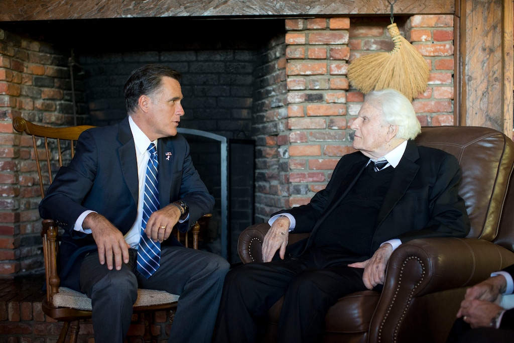 (AP Photo/ Evan Vucci) Republican presidential candidate Mitt Romney meets with the Rev. Billy Graham, Thursday, Oct. 11, 2012, in Montreat, N.C.