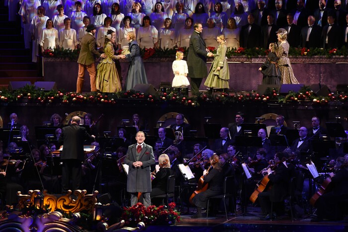 (Francisco Kjolseth  |  The Salt Lake Tribune)  The Mormon Tabernacle Choir Christmas extravaganza kicks off with Broadway star Sutton Foster and "Downton Abbey's" Hugh Bonneville at the Conference Center on Thursday, Dec. 14, 2017.