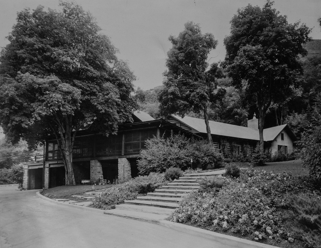 (Photo courtesy of Log Haven)    Log Haven, circa 1930-1958